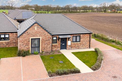 2 bedroom bungalow for sale, Lavender Fields, Barmby Moor, York, YO42 4AF