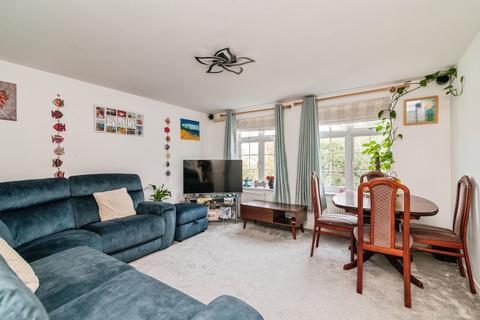 Corve Dale Walk, West Bridgford, Nottingham, Nottinghamshire, NG2
