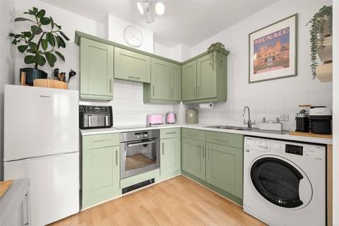 1 bedroom apartment for sale, Kelvin Gate, Berkshire RG12