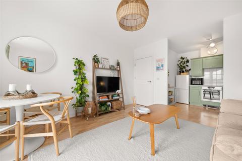 1 bedroom apartment for sale, Kelvin Gate, Berkshire RG12