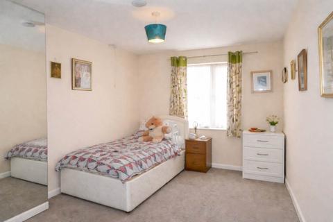 1 bedroom retirement property for sale, Walker Close, London