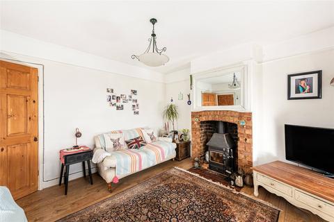 undefined, Mount Pleasant, Aspley Guise, Milton Keynes, Bedfordshire, MK17