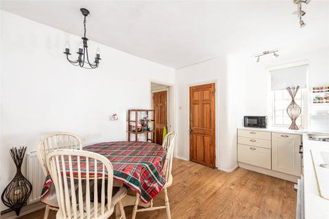 undefined, Mount Pleasant, Aspley Guise, Milton Keynes, Bedfordshire, MK17