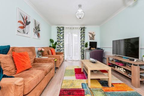 Hawthorn Place, ERITH, Kent, DA8