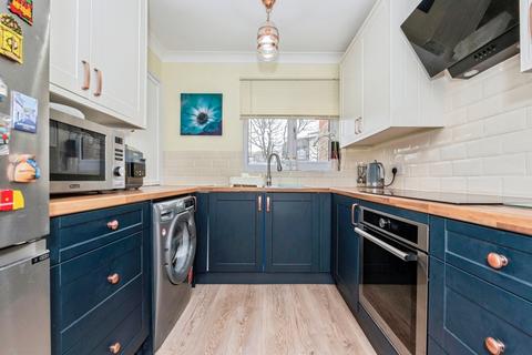 2 bedroom maisonette for sale, Hawthorn Place, ERITH, Kent, DA8