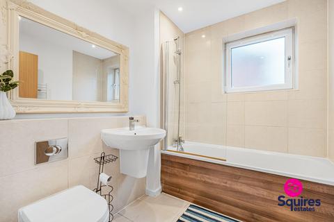 3 bedroom end of terrace house to rent, Morphou Road, London, NW7