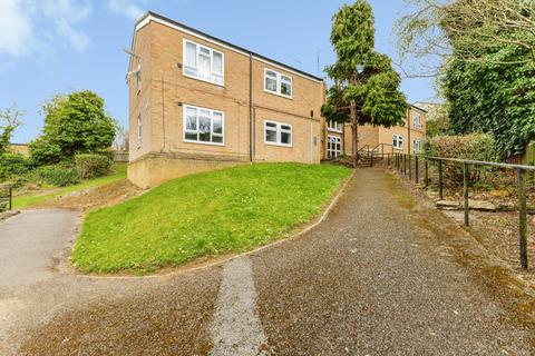 Flat - High Green, High Street, Kingsthorpe, Northampton, NN2