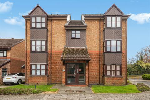 Studio for sale, Ash Walk, Wembley
