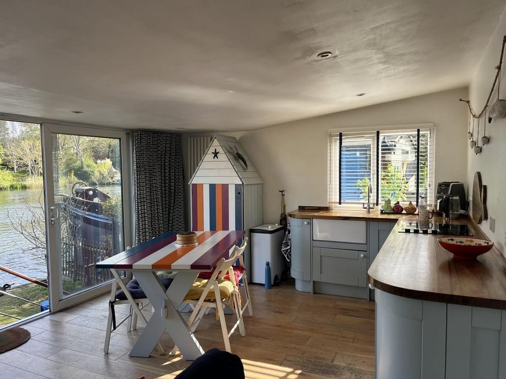 Open-plan living area, open plan living