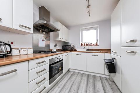 1 bedroom flat for sale, Holt Avenue, Brooklands, Milton Keynes