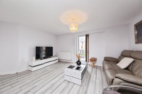 1 bedroom flat for sale, Holt Avenue, Brooklands, Milton Keynes