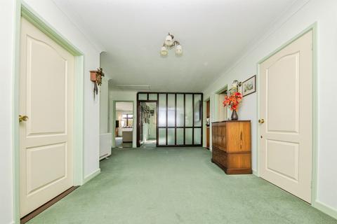 4 bedroom detached bungalow for sale, Rectory Road, Weeley Heath, Clacton-On-Sea