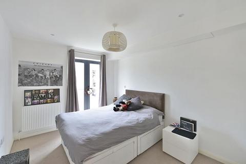 2 bedroom apartment for sale, Calvin Street, Spitalfields, E1