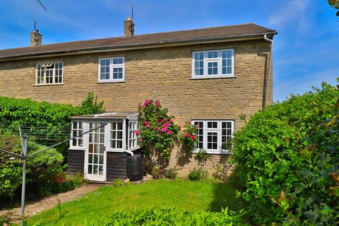 4 bedroom end of terrace house for sale, Chapel Court, Wansford, PETERBOROUGH