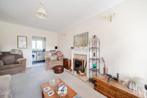 2 bedroom bungalow for sale, Clare Court, Grimsby, Lincolnshire, DN34