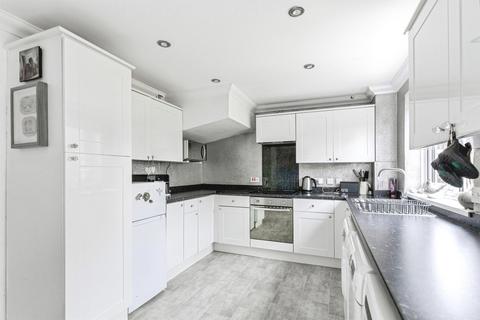 3 bedroom semi-detached house for sale, De-Ferneus Drive, Raunds