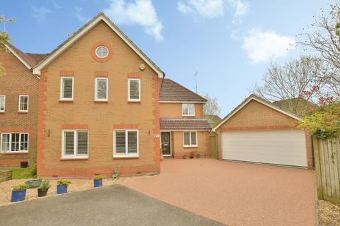 5 bedroom detached house for sale, Holly Meadows, Ashford, Kent, TN23