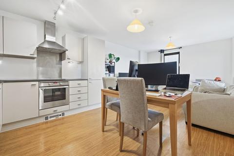 2 bedroom flat for sale, Oliver Road, London E10
