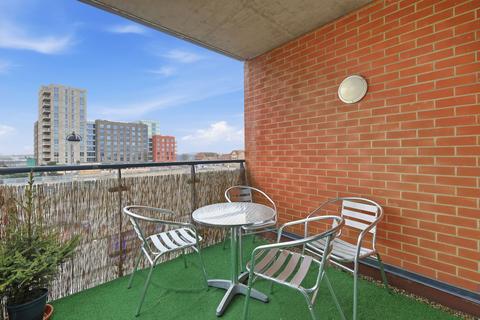 2 bedroom flat for sale, Oliver Road, London E10