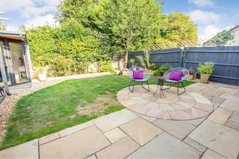4 bedroom detached house for sale, Orchard Close, Radstock, BA3