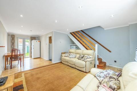 3 bedroom terraced house for sale, Daintry Close, Kenton, Harrow, HA3