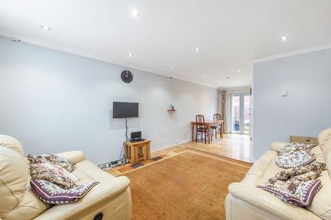 3 bedroom terraced house for sale, Daintry Close, Kenton, Harrow, HA3