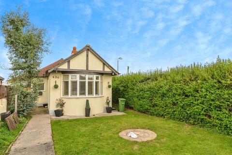 2 bedroom bungalow for sale, Rhyl Coast Road, Rhyl, Denbighshire, LL18