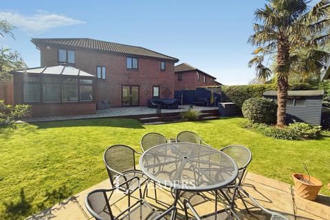 5 bedroom detached house for sale, Coberley Close, Downhead Park, Milton Keynes