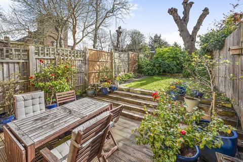 4 bedroom terraced house for sale, Mulberry Close, London, London, SE22