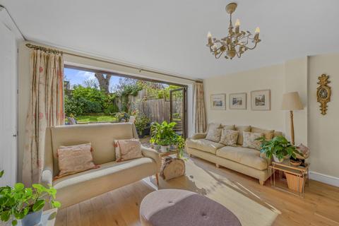4 bedroom terraced house for sale, Mulberry Close, London, London, SE22