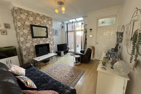 2 bedroom terraced house for sale, Denton Lane, Chadderton