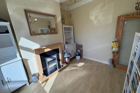2 bedroom terraced house for sale, Denton Lane, Chadderton