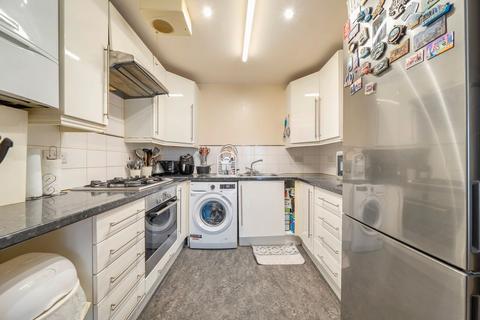 2 bedroom flat for sale, Tarling Street, Bill Faust House, E1