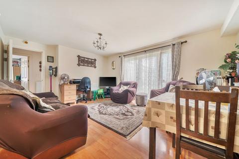 2 bedroom flat for sale, Tarling Street, Bill Faust House, E1