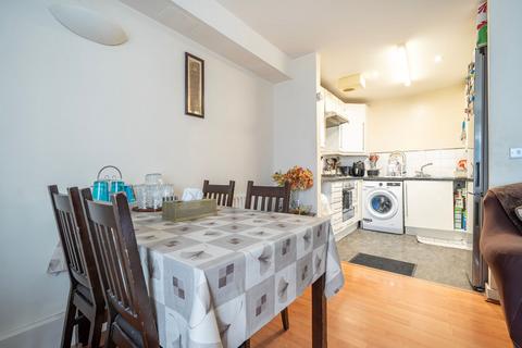 2 bedroom flat for sale, Tarling Street, Bill Faust House, E1