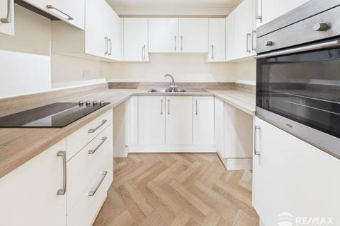 1 bedroom apartment for sale, Main Road, Dovercourt, Harwich