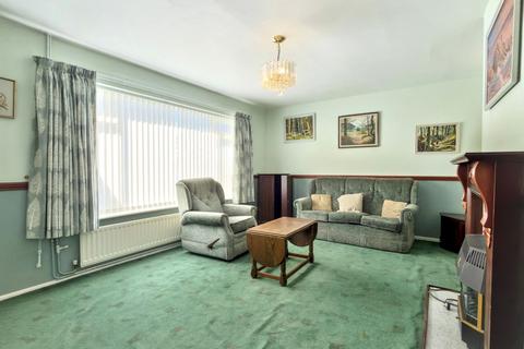 2 bedroom detached bungalow for sale, Oakham Drive, Coalville, LE67