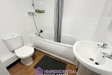 2 bedroom apartment to rent, Laygate, South Shields NE33