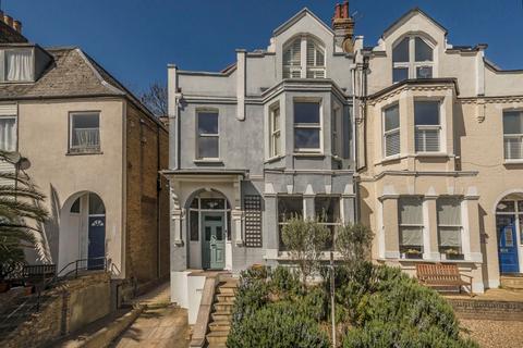 Woodside, London SW19