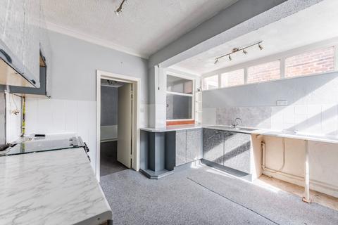 3 bedroom terraced house for sale, Romany Road, Norwich
