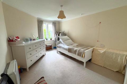 1 bedroom retirement property for sale, Windsor Way, Aldershot