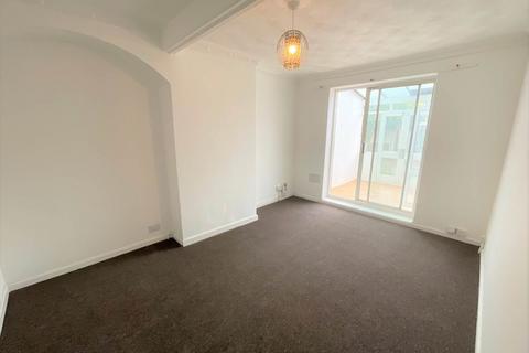 3 bedroom house to rent, Hedgemans Road, Dagenham , Essex
