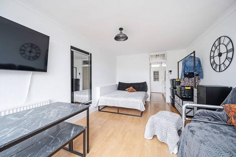 Studio to rent, Cullum Welch House, Clerkenwell, London, EC1Y