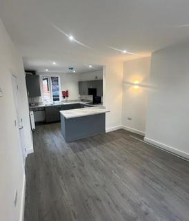2 bedroom semi-detached house to rent, North Gate, Newark