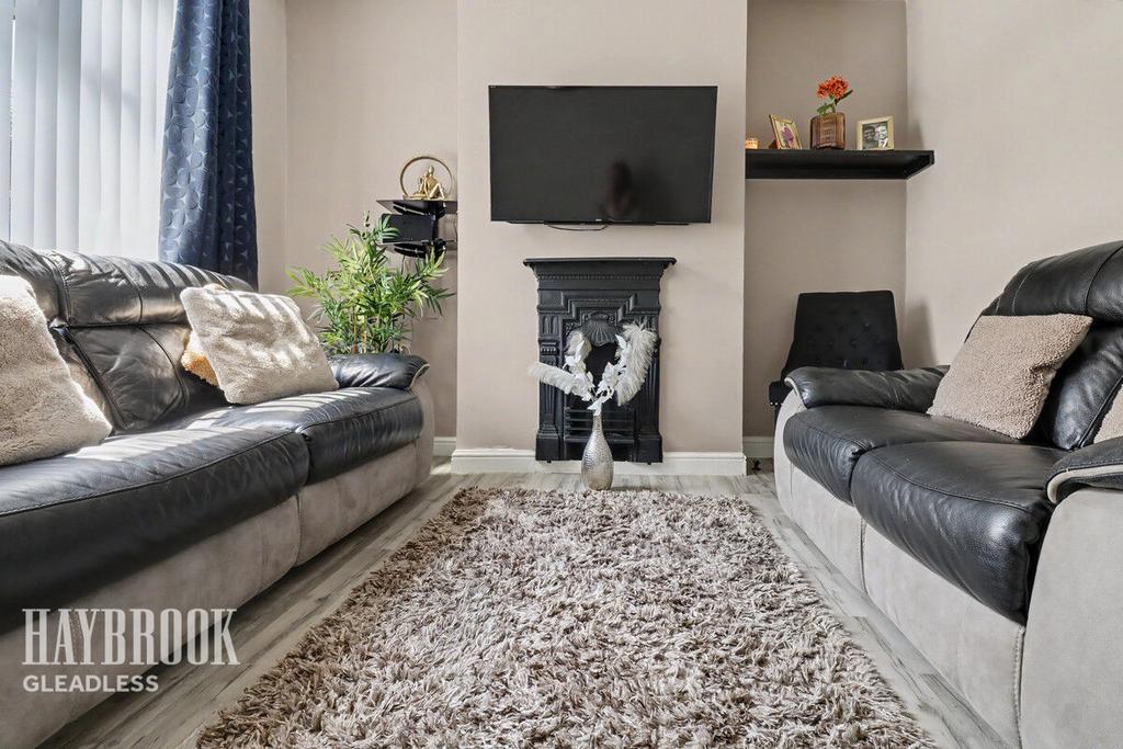 Norton Lees Road, Sheffield – pohled 3