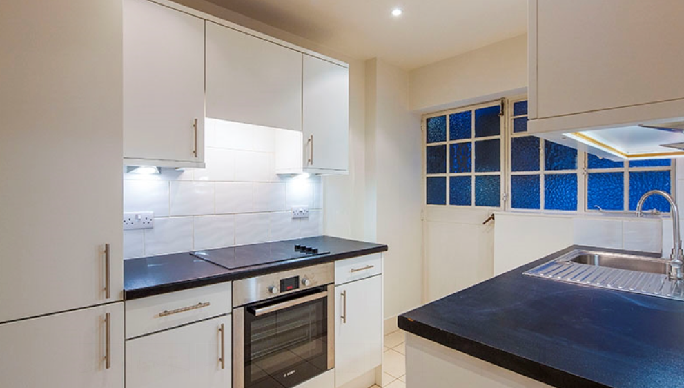 Apartment in London, Chelsea - View 5