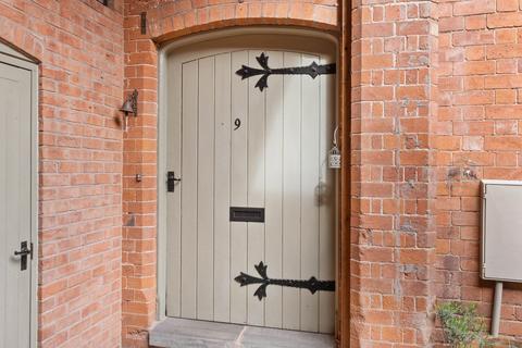 3 bedroom apartment for sale, Apartment 9 Rectory Place, 4 Wylds Lane, Worcester. WR5 1DA