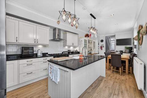 4 bedroom terraced house for sale, 32 Carrick Road, Ayr, KA7 2RB