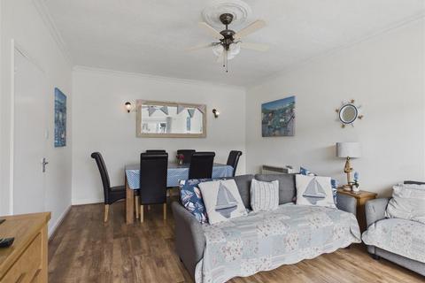 3 bedroom flat for sale, Saundersfoot
