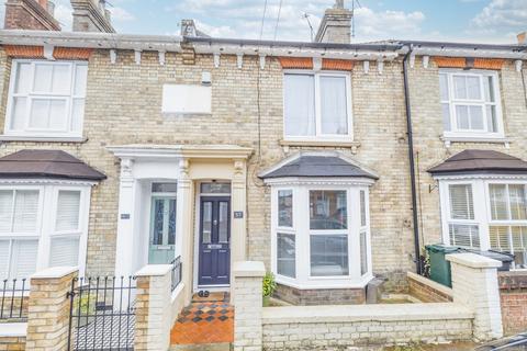 2 bedroom terraced house for sale, Kent Avenue, Ashford, Kent, TN24